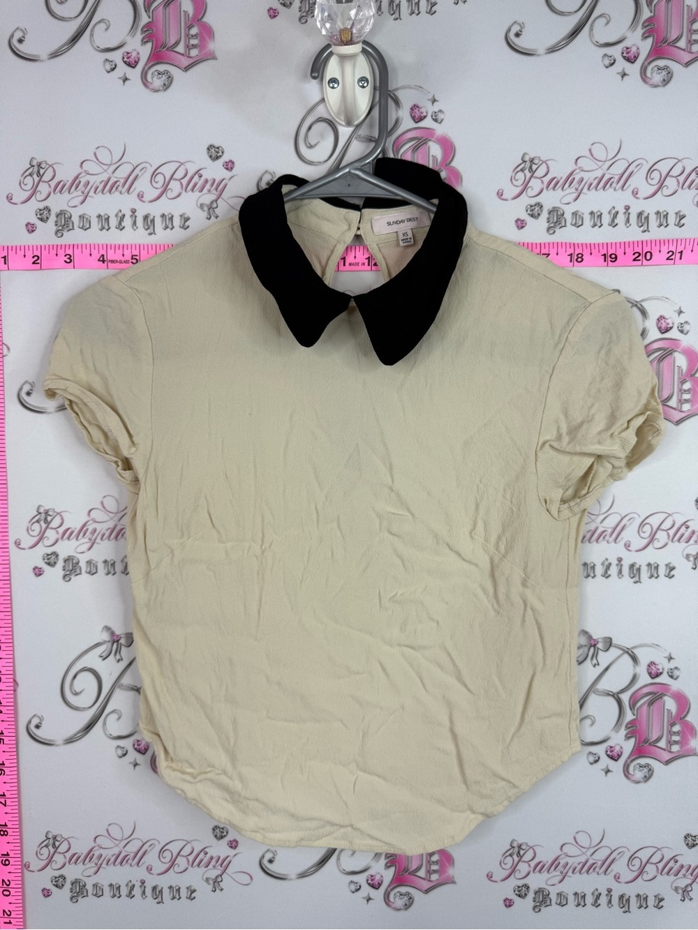 Sunday Best T-shirt top Cream Top with Black Contrast Peter Pan Collar